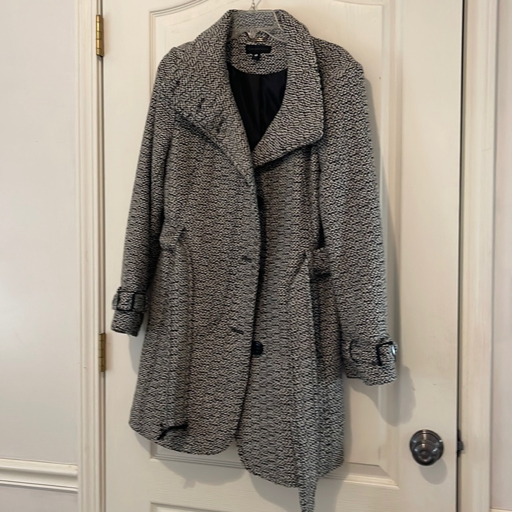 Dress coat, polyester blend